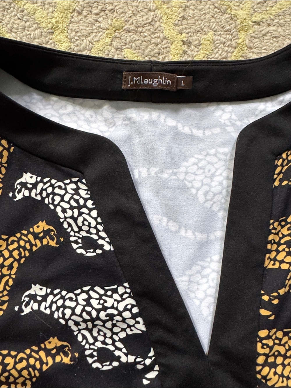 J. McLaughlin V-neck stretchy cheetah shift dress large - Picture 2 of 6